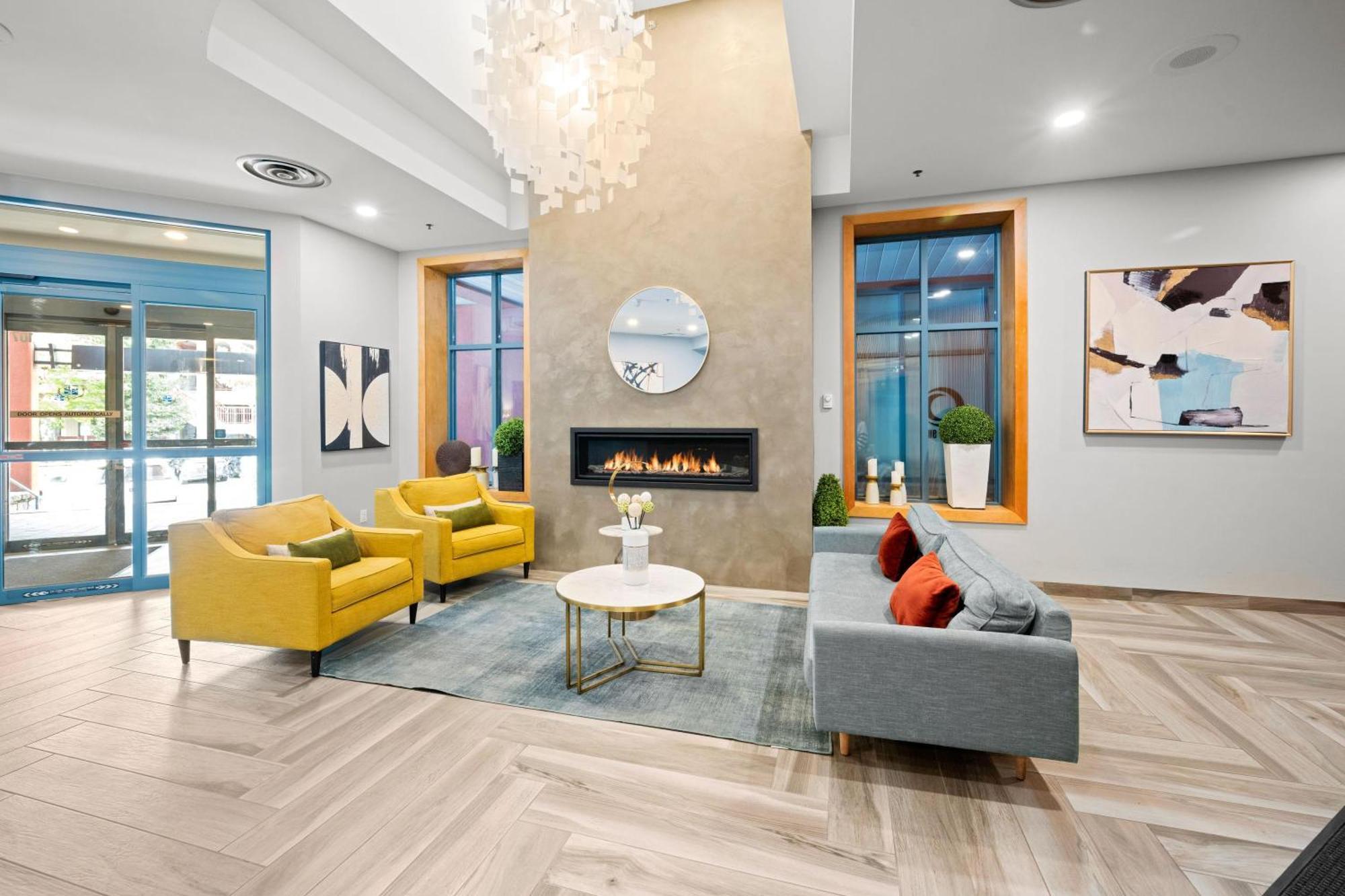 Alpenglow Lodge Bear Wonder One Bedroom By Mva Whistler Exterior foto